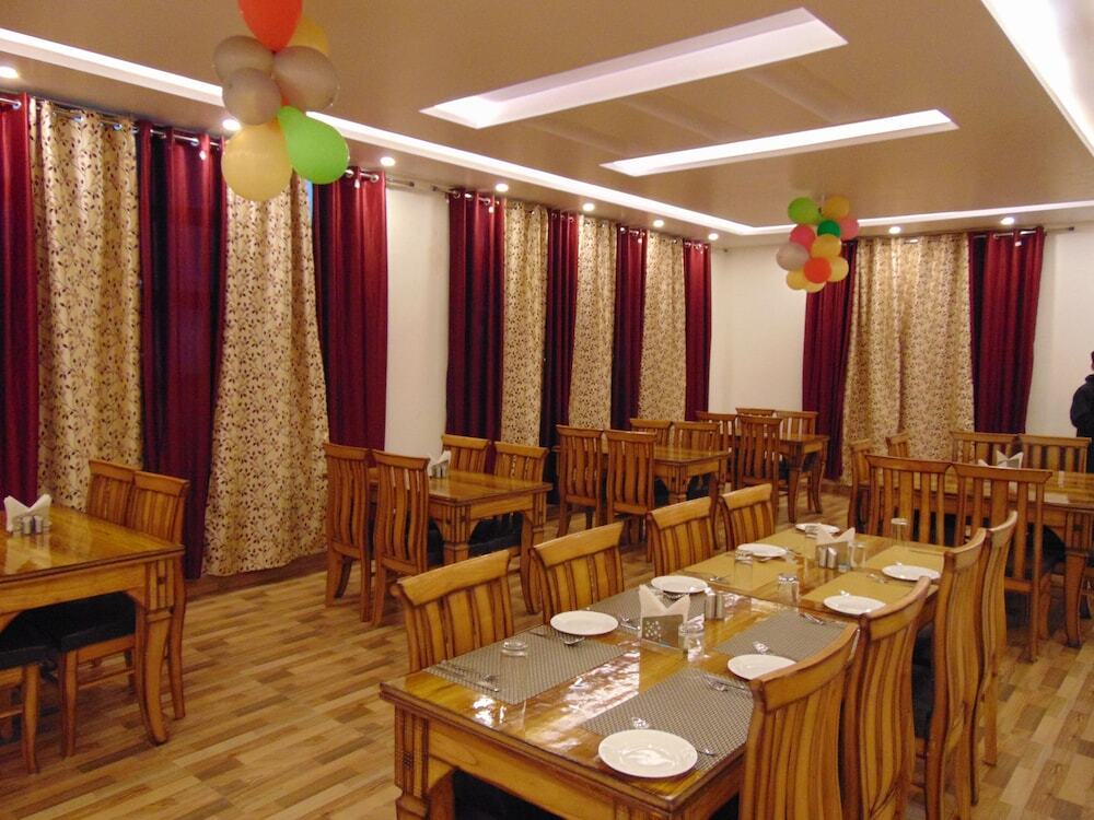 Дармсала: Hotel Dewan Palace Dharamshala