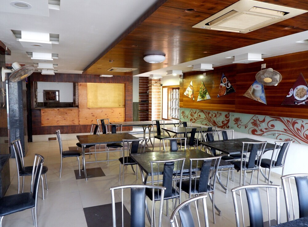Дварка: Hotel The City Palace Dwarka