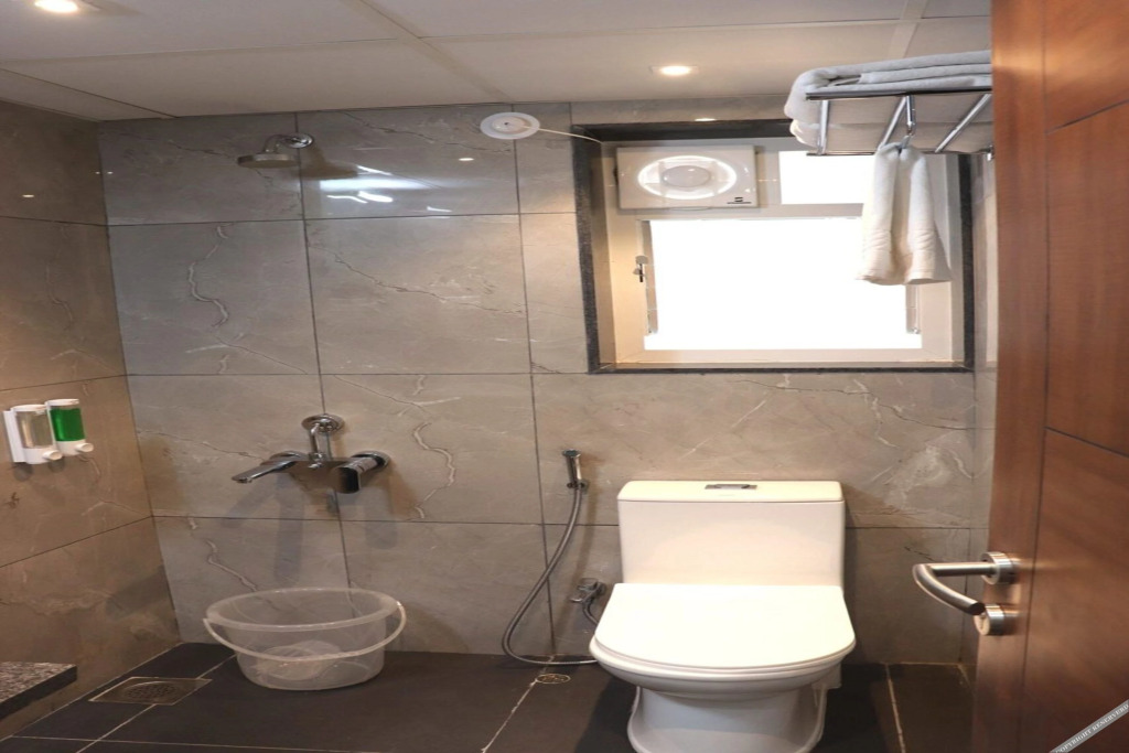 Пуна: Sharman Suites