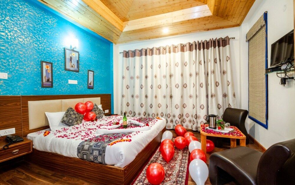 Манали: Goroomgo Aplin Retreat Manali