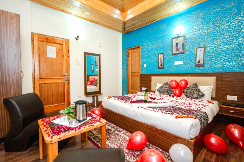 Манали: Goroomgo Aplin Retreat Manali