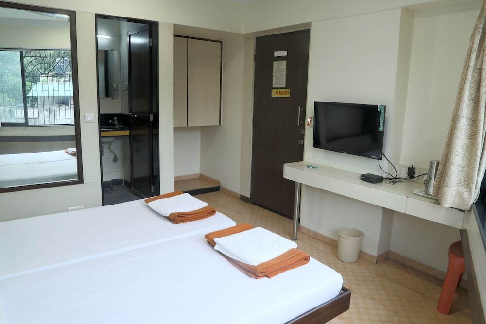 Hotel Shanti Palace — фото 2