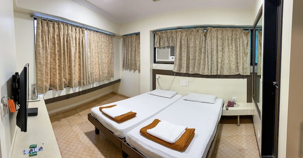 Мумбаи: Hotel Shanti Palace