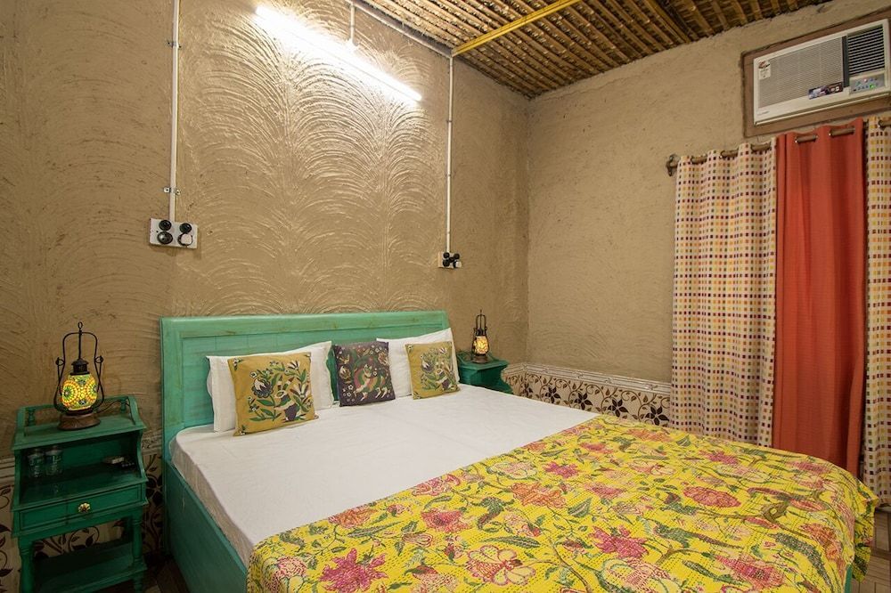 Гуруграм: Omera Farms Rural by Blusalz