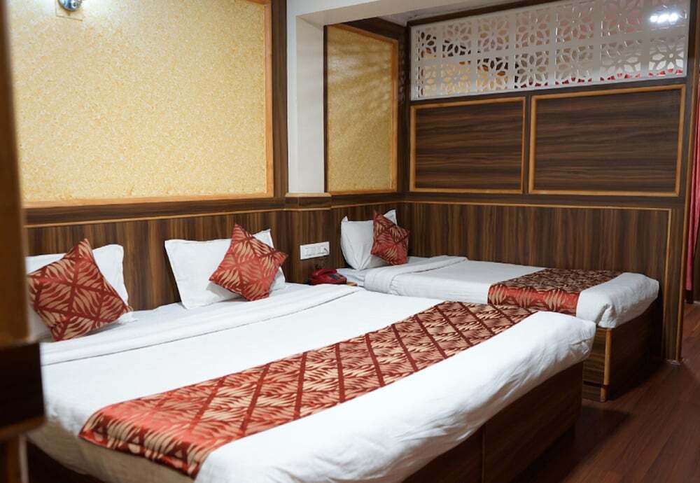 Ути: Hotel Alakapuri
