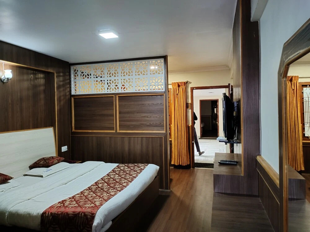 Ути: Hotel Alakapuri