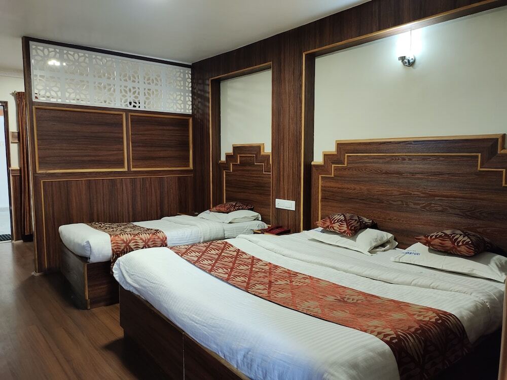 Ути: Hotel Alakapuri