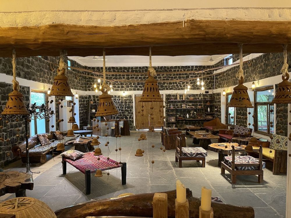 Панпата: Renest Bandhavgarh Meadows