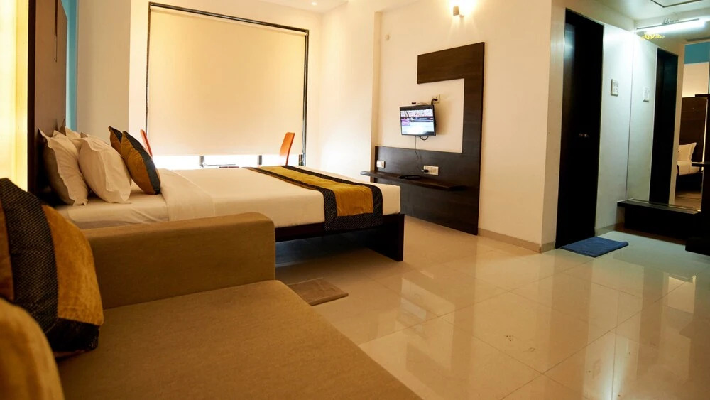 Ширди: Hotel Sai Nisarg