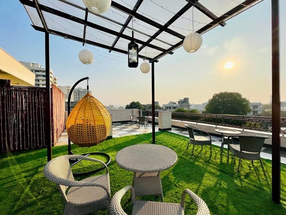 Гуруграм: Olive Service Apartment-Golf Course Road
