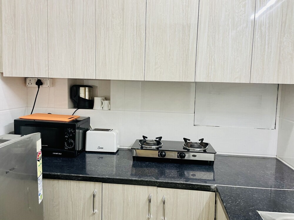 Гуруграм: Olive Service Apartment-Golf Course Road
