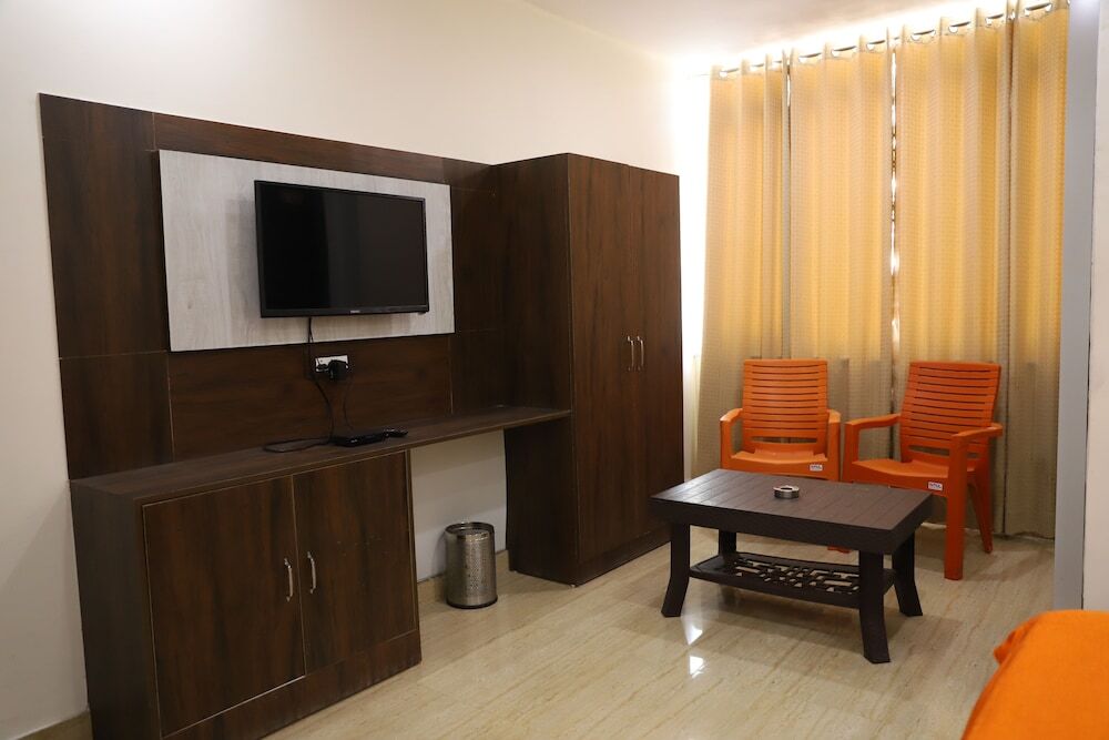 Пачмарай: Hotel Shri Krishna