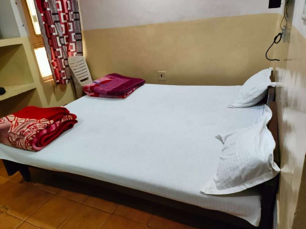 Патна: Goroomgo Mayagiri Patna