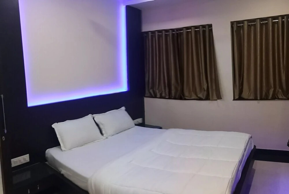 Патна: Goroomgo Raj Residency Patna