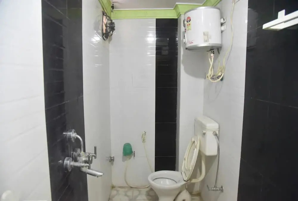 Патна: Goroomgo Mundrika Deluxe Patna