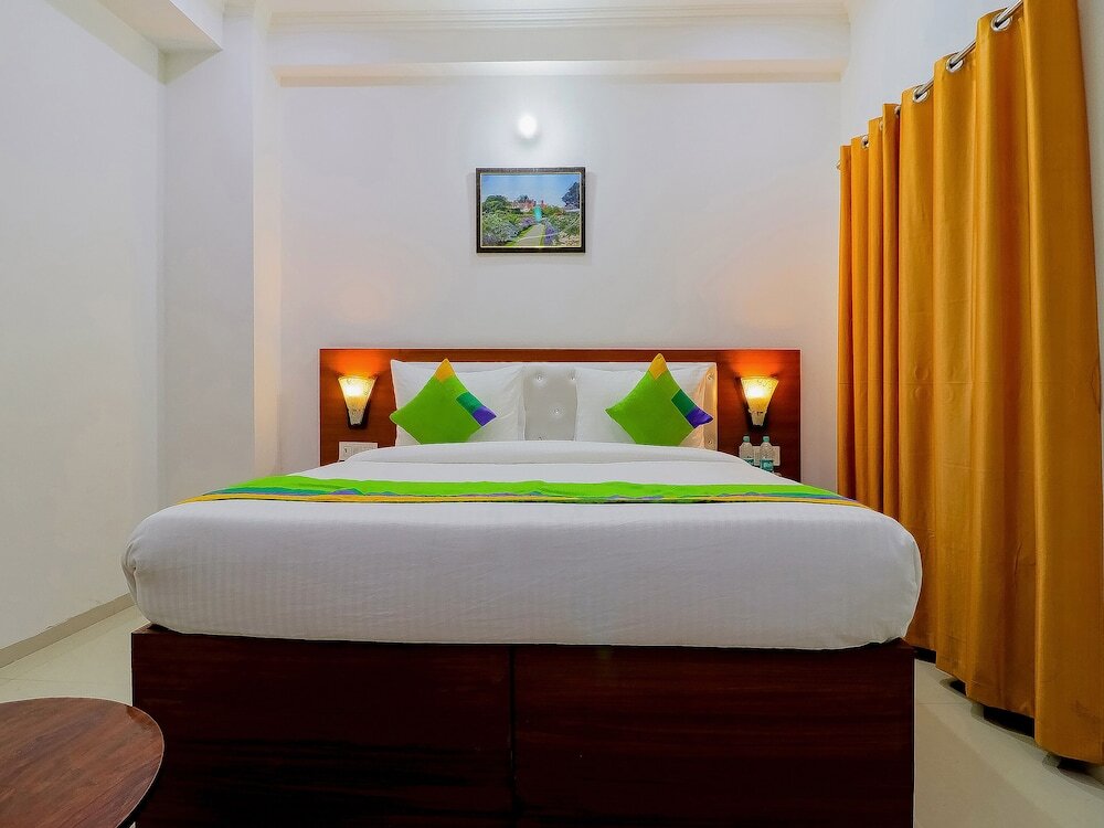 Гуруграм: Treebo Rejoice 52 - 3km From Huda City Metro Station