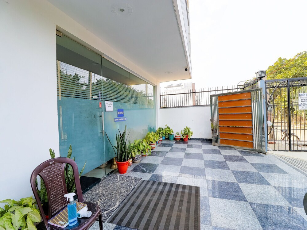 Гуруграм: Treebo Rejoice 52 - 3km From Huda City Metro Station