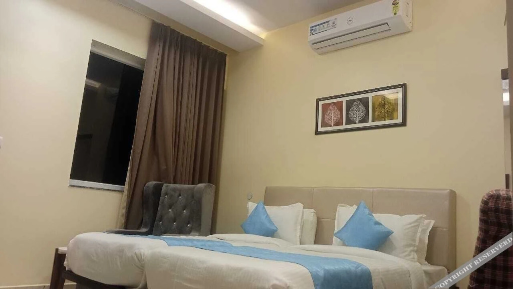 Палия Калан: Clarks Inn Dudhwa