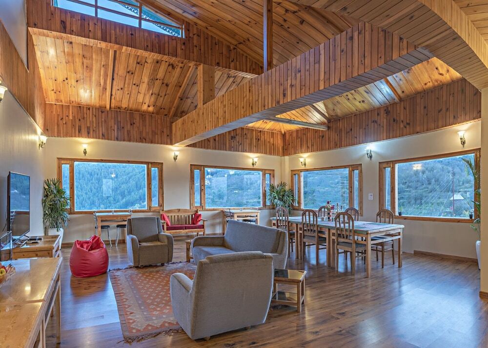 Шимла: Echor Bhramara Estate Kharapathar Shimla