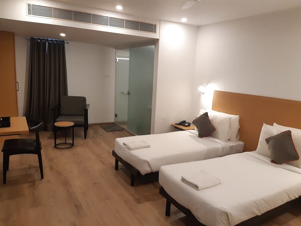 Виджаявада: Alana Townhouse