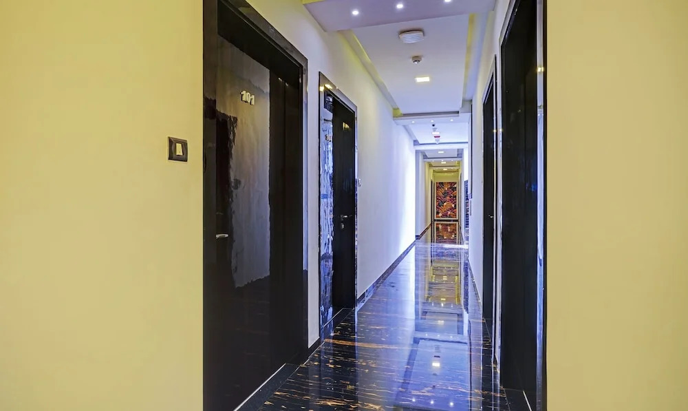 Мумбаи: Treebo Prime Grand, Andheri