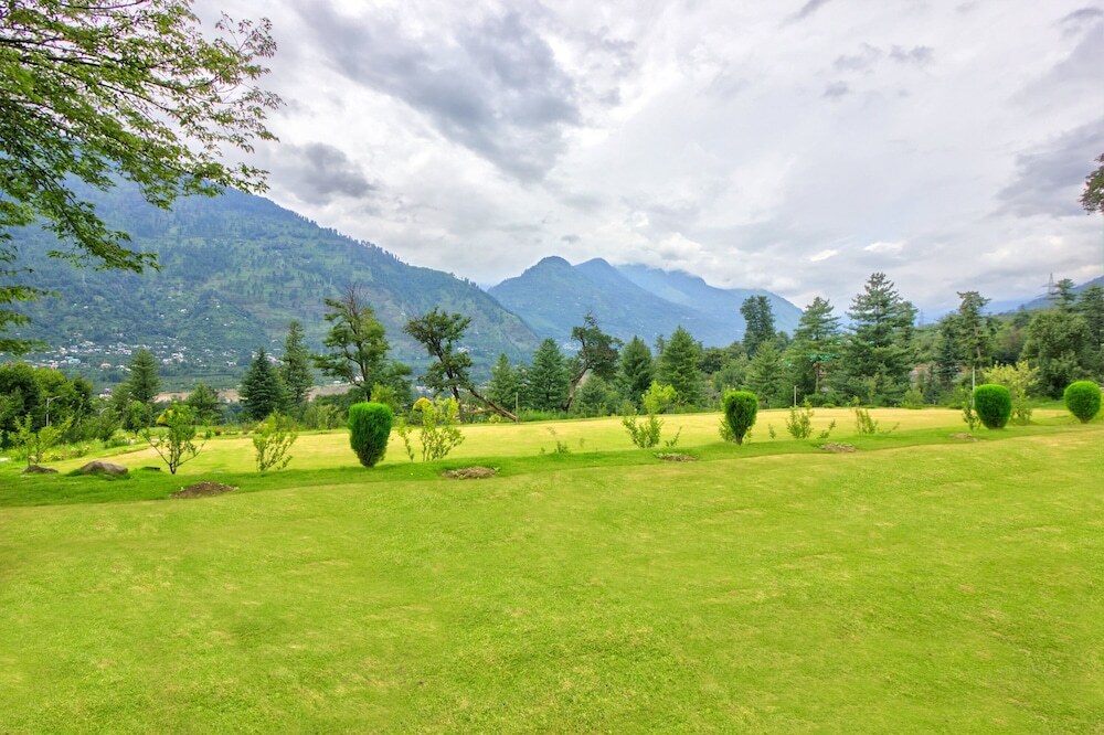 Куллу: Anand Vardhan Resorts