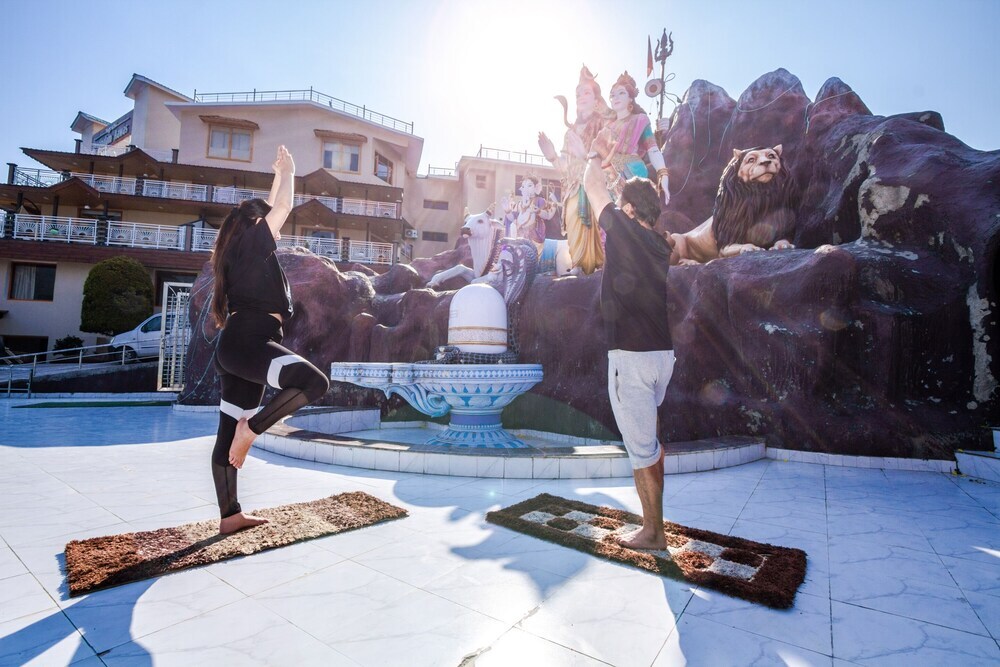 Куллу: Anand Vardhan Resorts