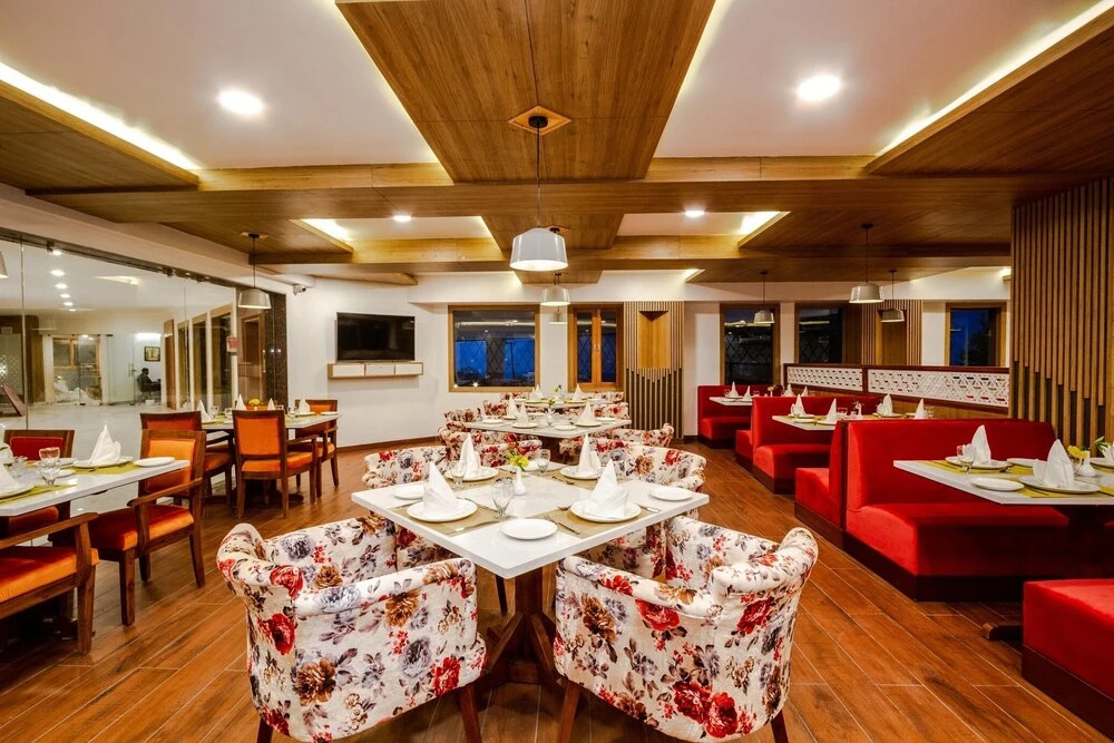 Куллу: Anand Vardhan Resorts