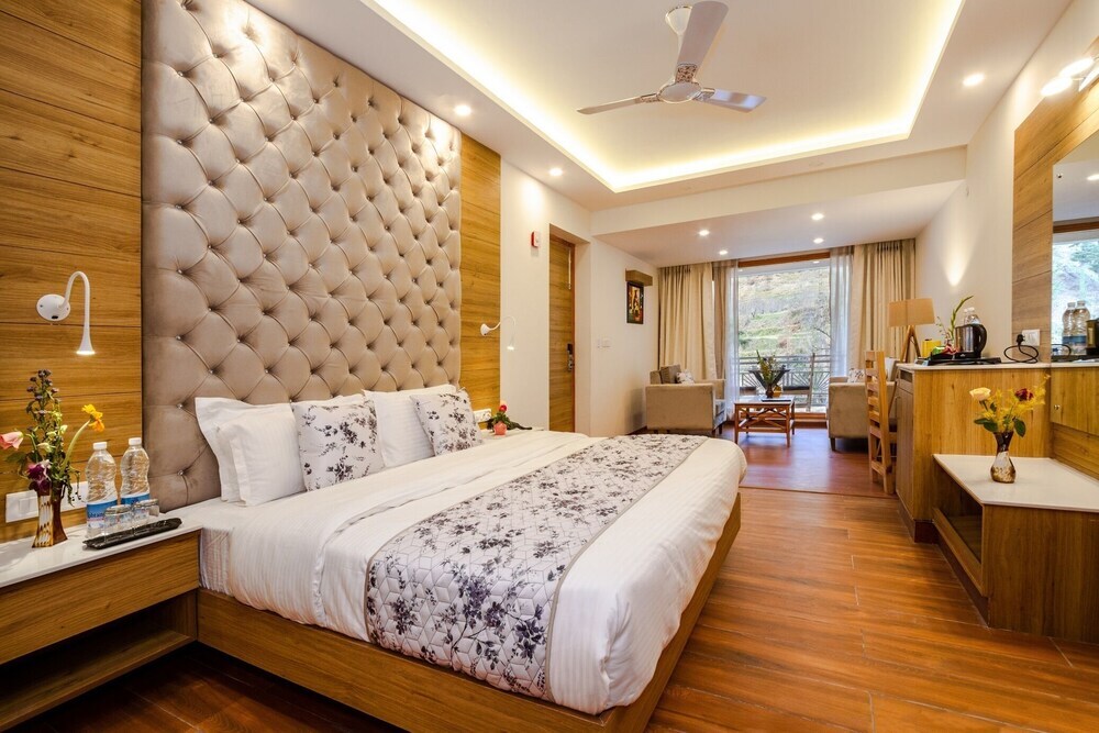 Куллу: Anand Vardhan Resorts