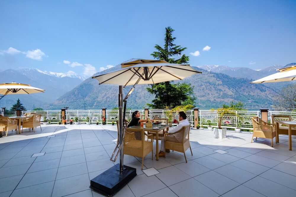 Куллу: Anand Vardhan Resorts