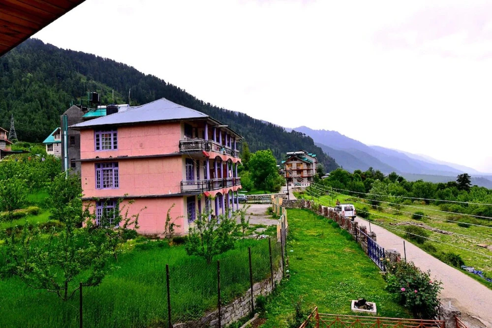 Манали: Goroomgo Tara Cottage Manali