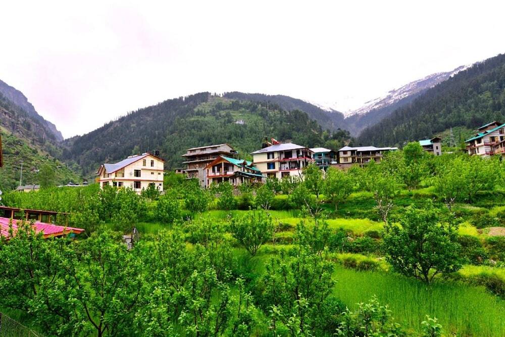 Манали: Goroomgo Tara Cottage Manali