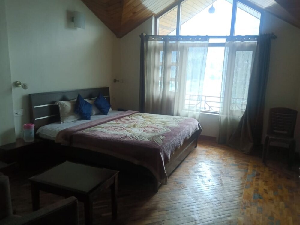 Манали: Goroomgo Tara Cottage Manali