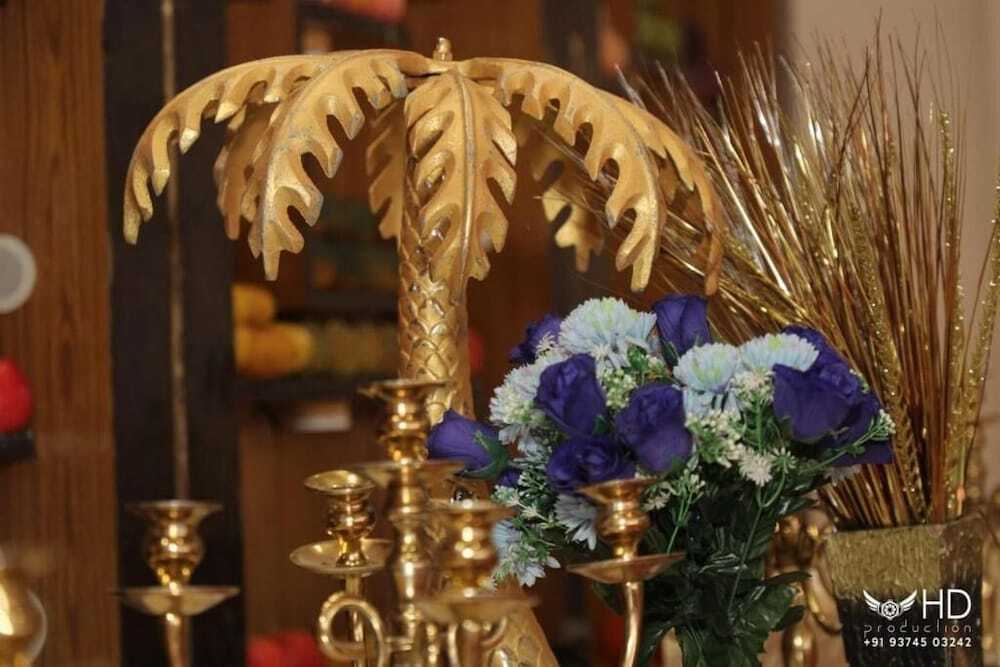 carousel image 4