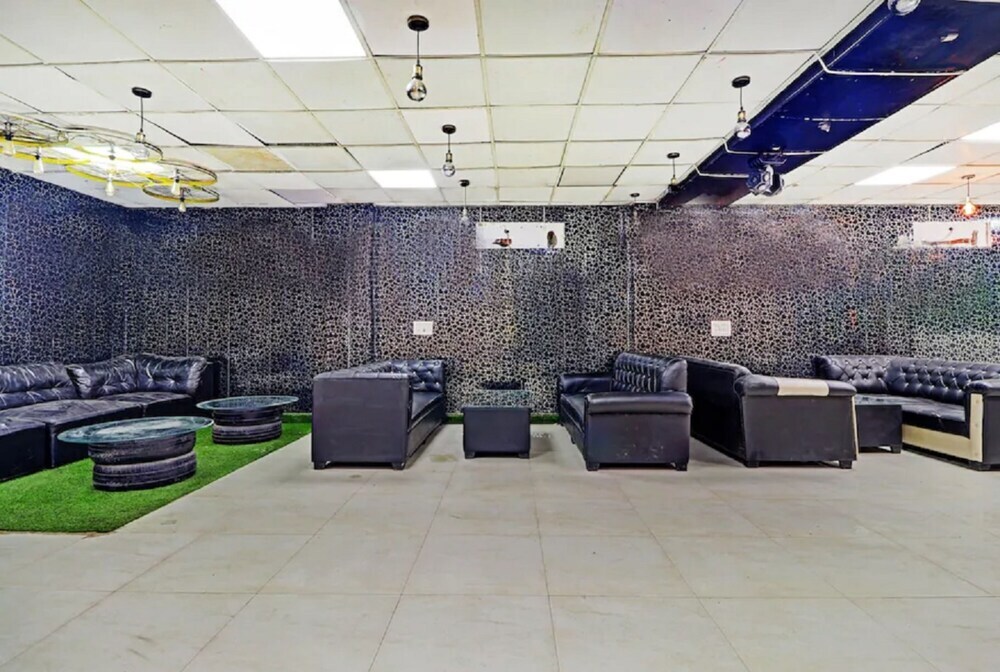 Газиабад: Goroomgo Vasundhara Grand Ghaziabad
