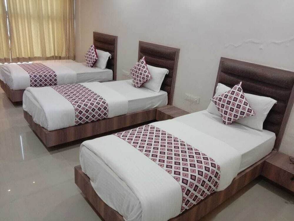 Вадодара: Hotel Green Park Vadodara