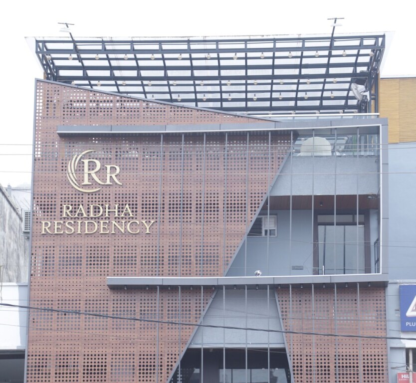 Сатна: Radha Residency by ShriGo Hotels