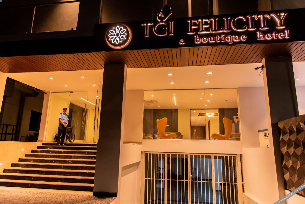 Бангалор: TGI Felicity