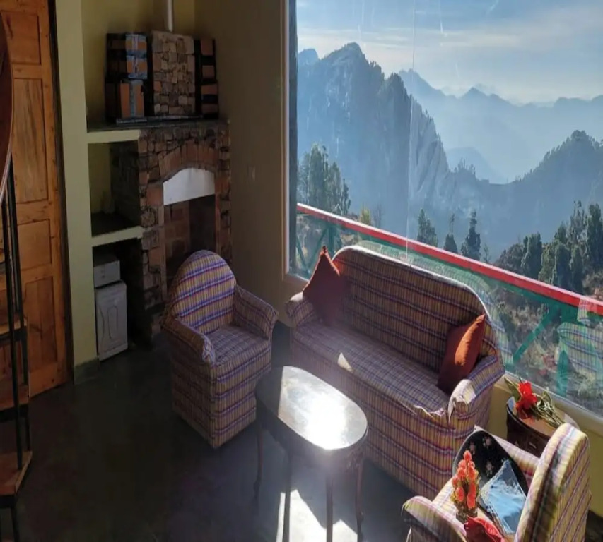 Массури: Veenu's Cottage