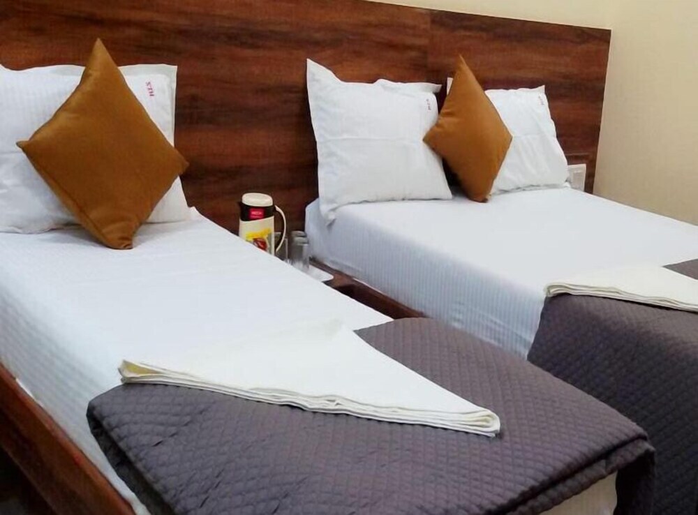Мумбаи: Hotel Terminus Square
