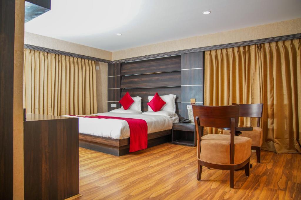 Пахалгам: Pine Spring Resort Sonamarg