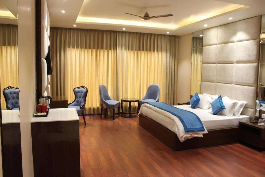 Чамба: Mastiff Hotel Dalhousie