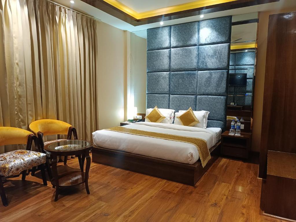 Чамба: Mastiff Hotel Dalhousie