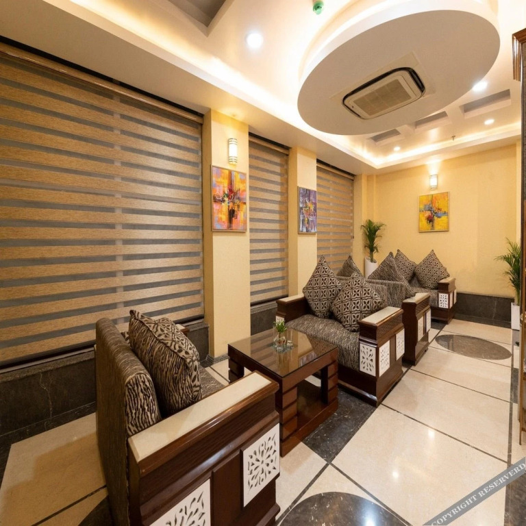 Патна: The Red Velvet Hotel Samarpan