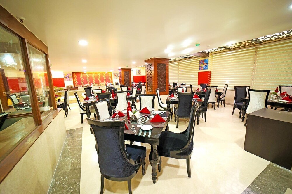 Патна: The Red Velvet Hotel Samarpan