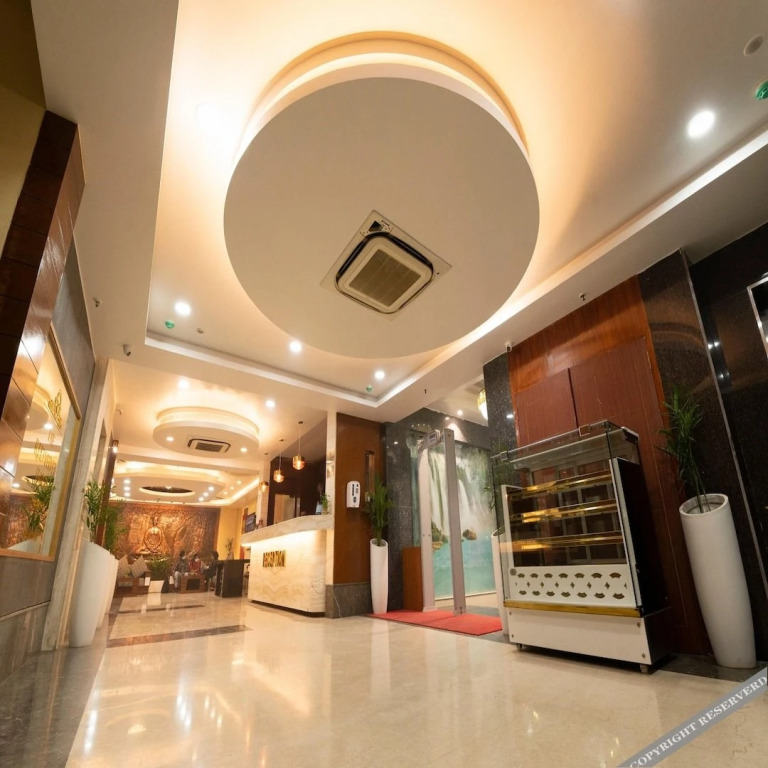 Патна: The Red Velvet Hotel Samarpan