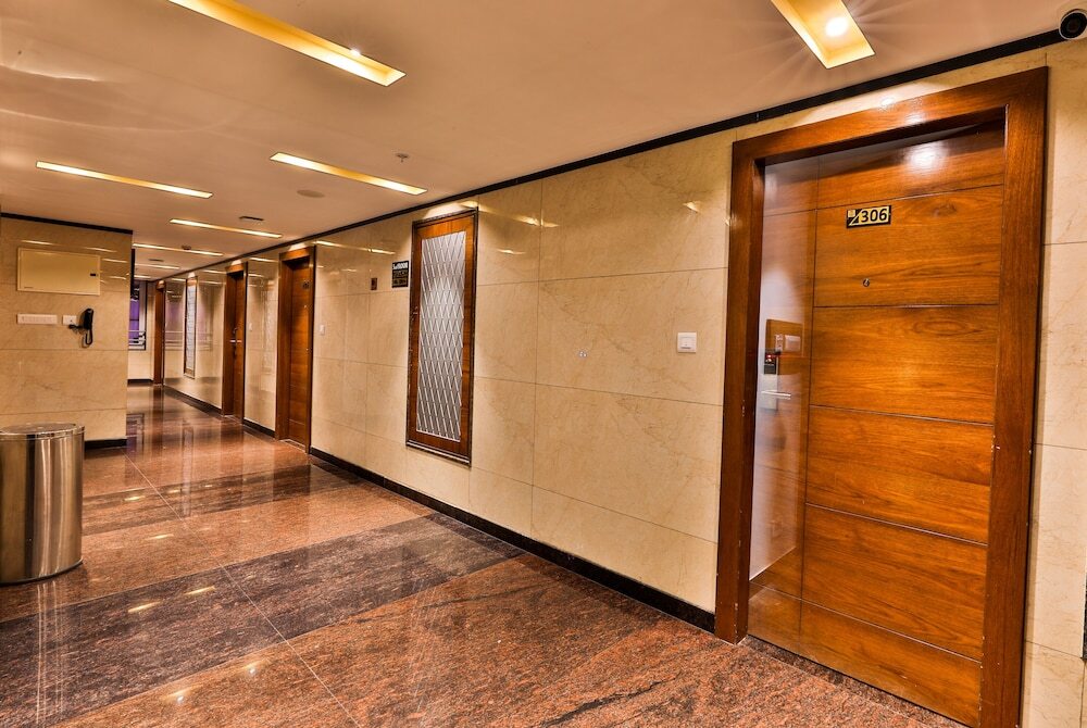 Бангалор: Hotel Vbr Grand Inn