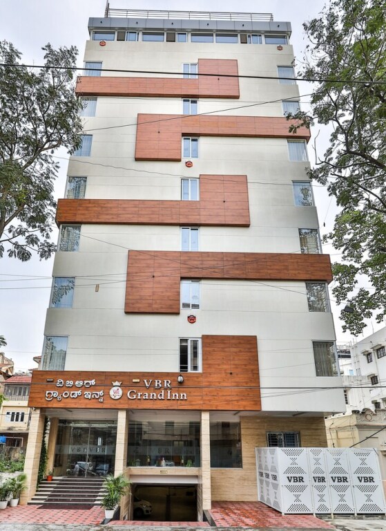 Бангалор: Hotel Vbr Grand Inn