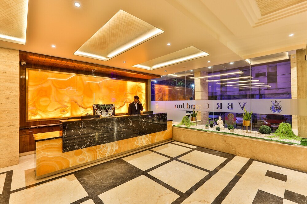 Бангалор: Hotel Vbr Grand Inn