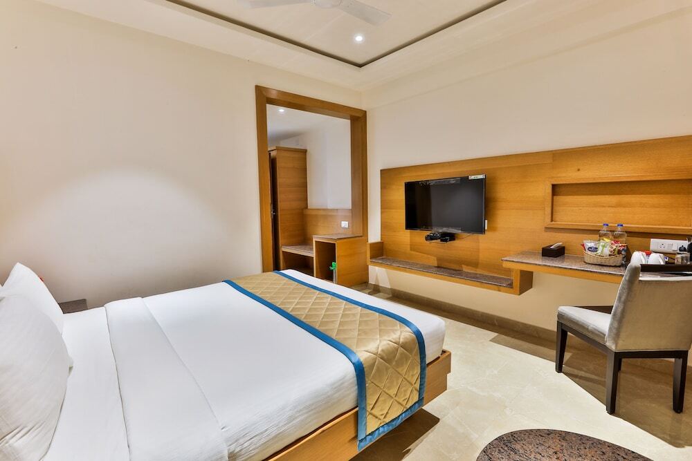 Бангалор: Hotel Vbr Grand Inn